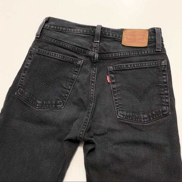 LEVI’S HIGH RISE WEDGIE JEANS - Picture 3 of 6